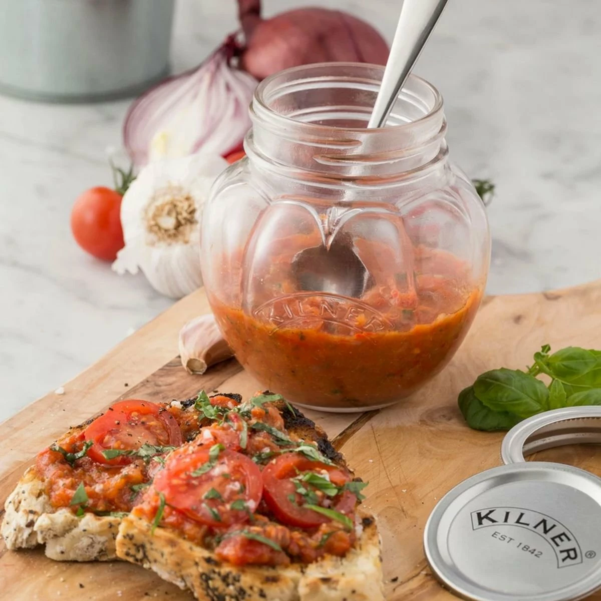 Kilner 13.5 Oz Tomato Fruit Jar 4 Kilner 13.5 Oz Tomato Fruit Jar - Image 2