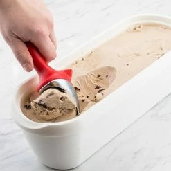 Tovolo 2.5 Qt Ice Cream Tub (White) -Curious Shop 81 18945 2 5 qt glide a scoop ice cream tub 3 1 1