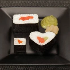 Helen's Asian Kitchen Sushi Making Kit 29 Helen's Asian Kitchen Sushi Making Kit -Curious Shop 97111 1000