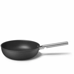 SMEG 12" Nonstick Wok | Black 9 SMEG 12" Nonstick Wok | Black -Curious Shop ckfw3001blm 3