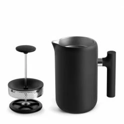 Fellow Clara French Press | Matte Black -Curious Shop clara french press 01 matte black 03 900x