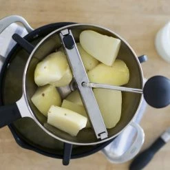 OXO Food Mill 23 OXO Food Mill -Curious Shop gg 1071478 11161000 74191 9 blog