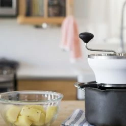 OXO Food Mill 22 OXO Food Mill -Curious Shop gg 1071478 11206000 11161000 9 blog