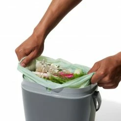 OXO Good Grips Easy-Clean 1.75-Gallon Compost Bin | Charcoal -Curious Shop gg 13294600 4b