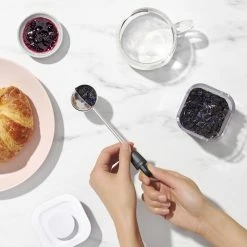 OXO Twisting Tea Ball -Curious Shop gg 1410280 4a