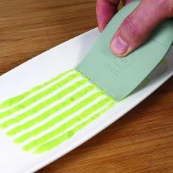 Mercer Culinary Mercer 8-Piece Silicone Wedge Set -Curious Shop mercer culinary 8 piece silicone plating wedge set 5mm square notch plating wedge