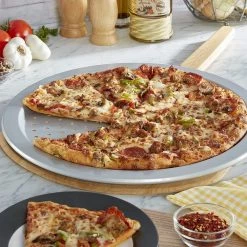 KitchenAid Non-Electrics KitchenAid Nonstick Pizza Crisper 11 KitchenAid Non-Electrics KitchenAid Nonstick Pizza Crisper -Curious Shop pizza3