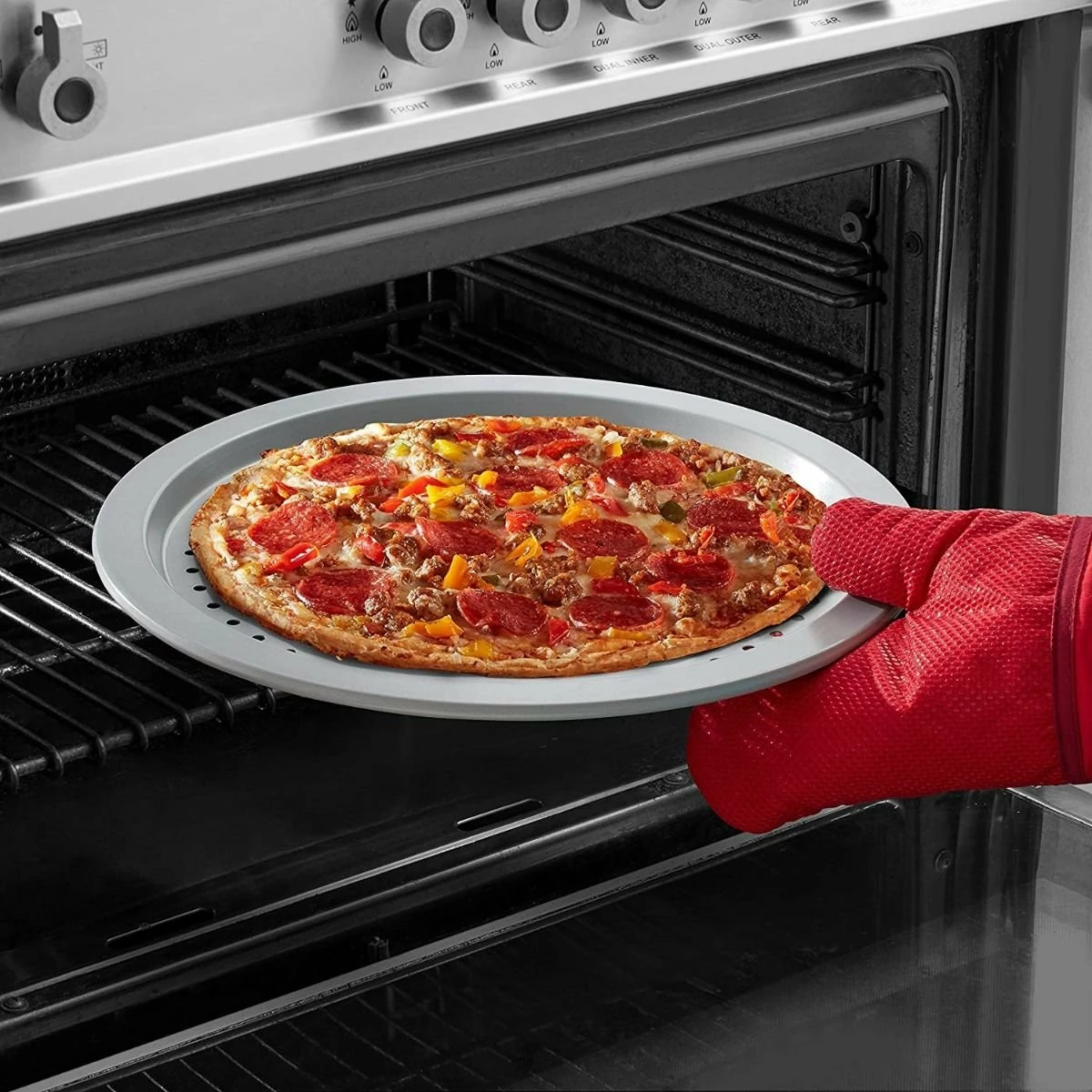 KitchenAid Non-Electrics KitchenAid Nonstick Pizza Crisper 7 KitchenAid Non-Electrics KitchenAid Nonstick Pizza Crisper - Image 5
