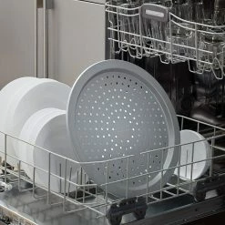 KitchenAid Non-Electrics KitchenAid Nonstick Pizza Crisper 13 KitchenAid Non-Electrics KitchenAid Nonstick Pizza Crisper -Curious Shop pizza5