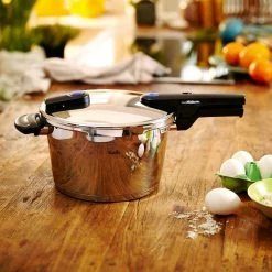 Fissler Vitaquick® Stainless Steel Pressure Cooker | 6.4 Qt. -Curious Shop pressure2
