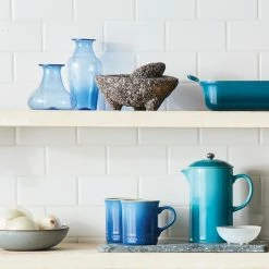 Le Creuset 34oz Stoneware Ceramic French Press | Caribbean Blue -Curious Shop rs14410 210413 lecreuset cooltonalshelfshot ret d agave