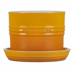 Le Creuset 5.5" Herb Planter | Nectar -Curious Shop rs16132 pg0002 672 2 scr