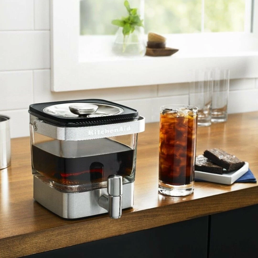 KitchenAid 38oz Cold Brew Coffee Maker | Brushed Stainless 6 KitchenAid 38oz Cold Brew Coffee Maker | Brushed Stainless - Image 4