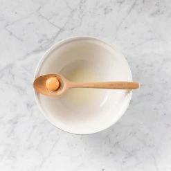 Mason Cash | Innovative Kitchen Slotted Spoon With Egg Separator -Curious Shop slotspoon2