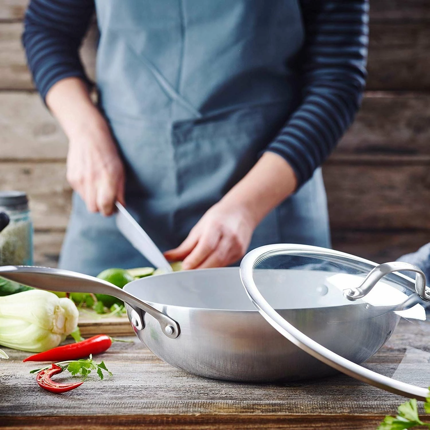 GreenPan Venice Pro Evershine 12" Wok With Lid 4 GreenPan Venice Pro Evershine 12" Wok With Lid - Image 2